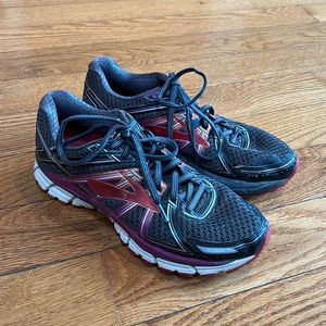Brooks gts 17
